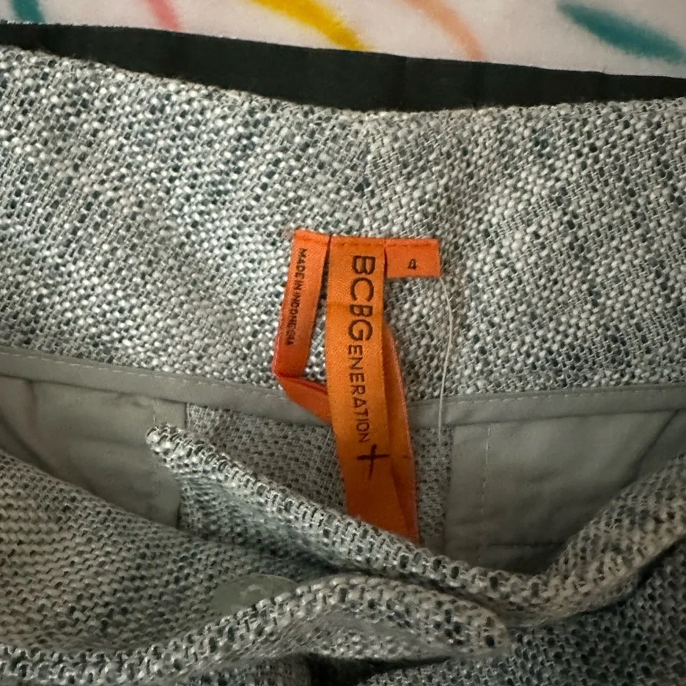 BCBGeneration High Waist Gray Tweed‎ Shorts - Picture 2 of 7